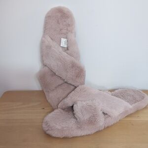 Bearpaw Slip On Fuzzy Slippers Sandals